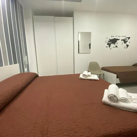 In Centro Rooms Vicino Cefalu Self-Chek-In Campofelice Di Roccella Exterior photo