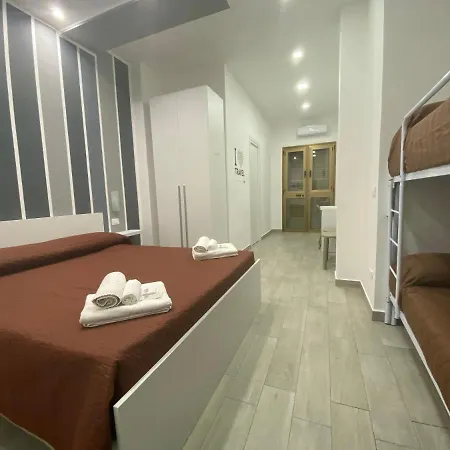 In Centro Rooms Vicino Cefalu Self-Chek-In Campofelice Di Roccella Exterior photo