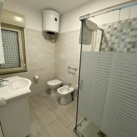 In Centro Rooms Vicino Cefalu Self-Chek-In Campofelice Di Roccella Exterior photo